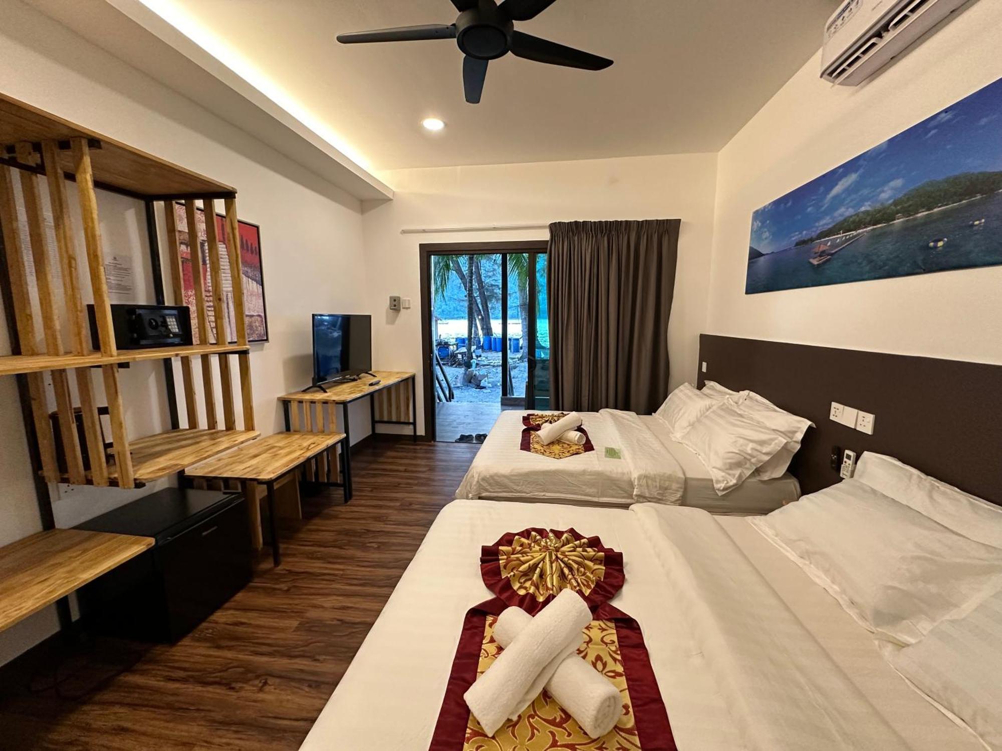 The Barat Perhentian Kampong Pasir Hantu Exterior foto